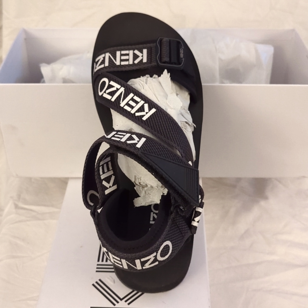 42 Europe size Original kenzo sandals